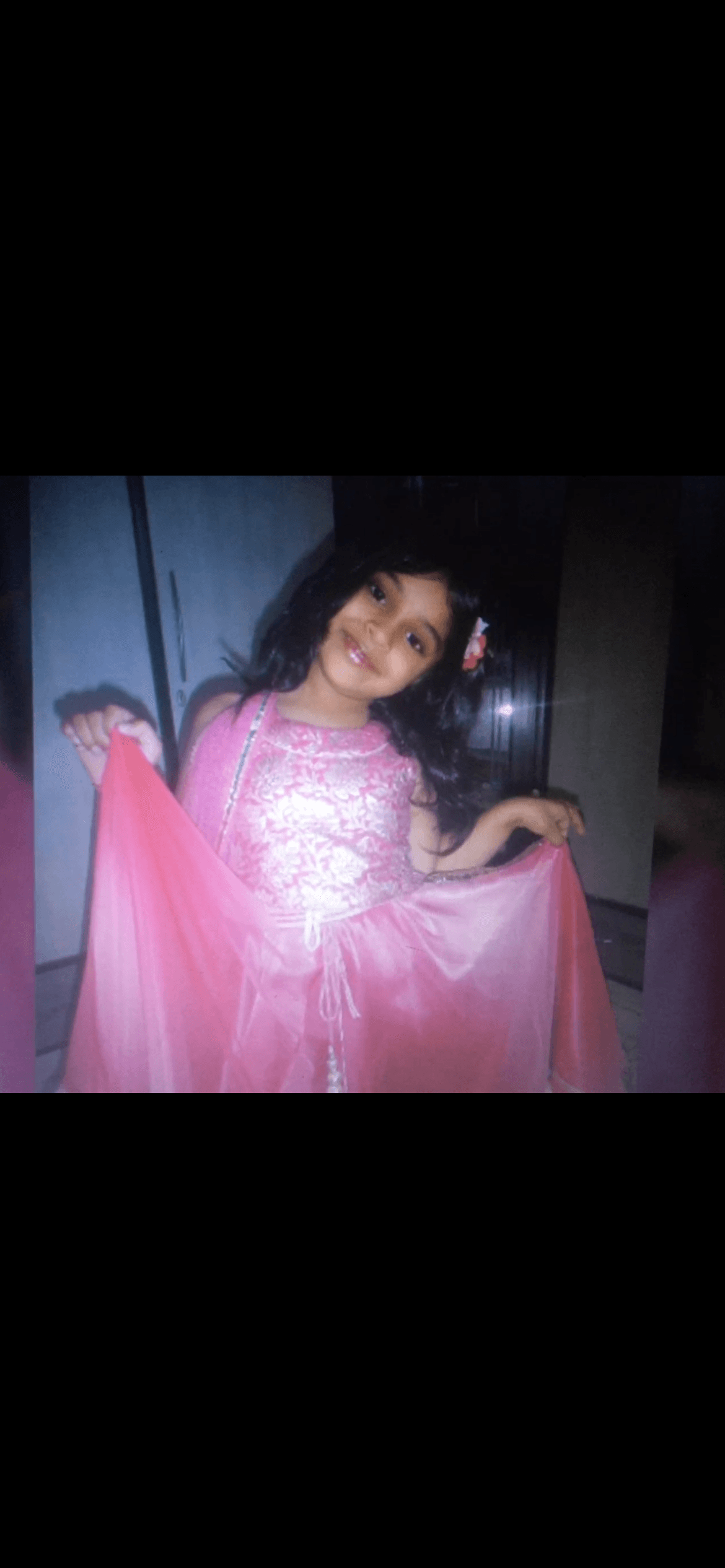 Arayna Saxena as a child